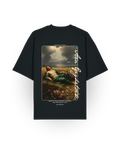 Ara Geghetsik — Legends of Armenia Oversized T-Shirt
